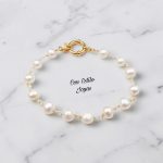 Pulsera perlas de río blancas