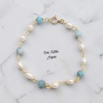 Pulsera perlas de río y larimar