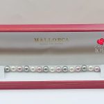 Pulsera perlas Mallorca malva, gris, blanco