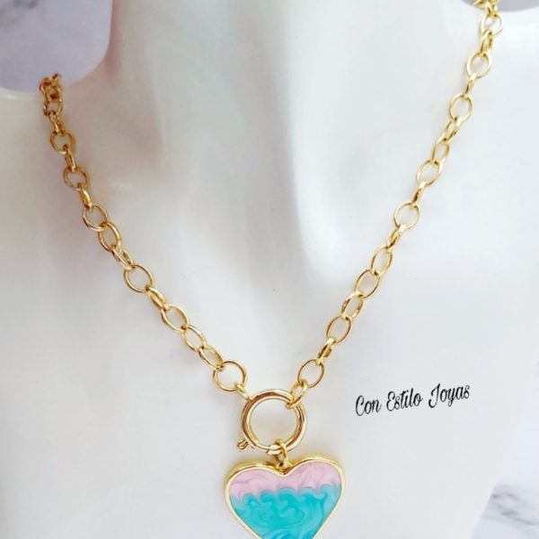 Collar corazón rosa