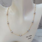 Collar perlas grises cadena