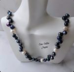 Collar perlas de río azules